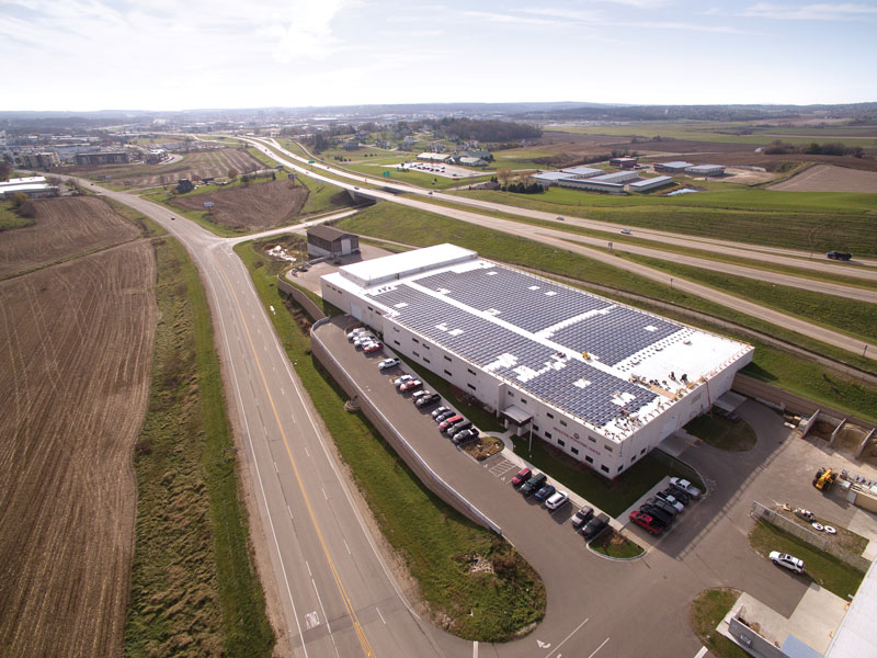 MGE's Shared Solar installation is on top of the City of Middleton's new operations center.