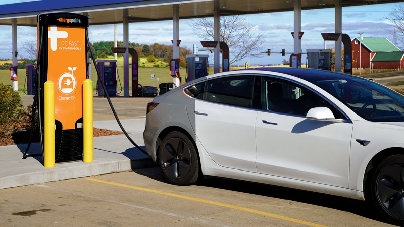 This Kelley's Market gas station and convenience store in Middleton offers motorists electric vehicle charging. The DC Fast Charger is one of more than 30 stations in MGE's public charging network.