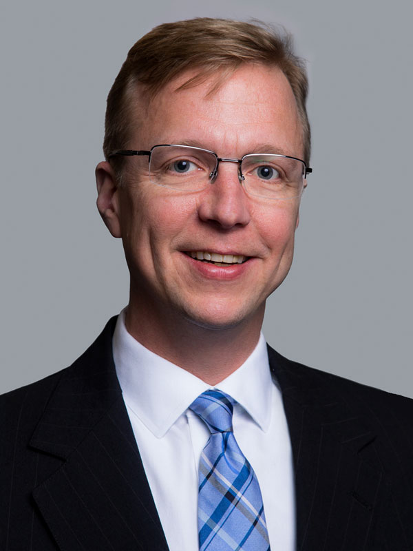 Scott R. Smith Scott R. Smith
